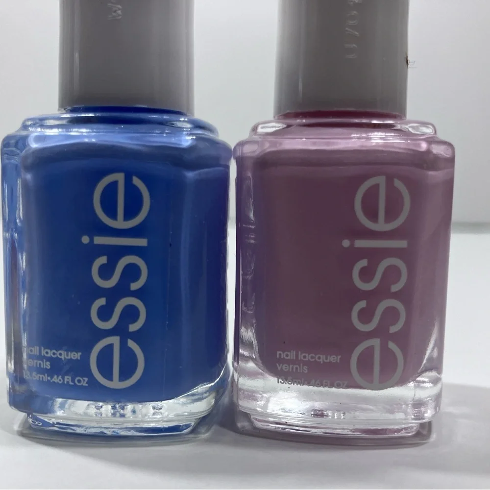 2 Essie Polish